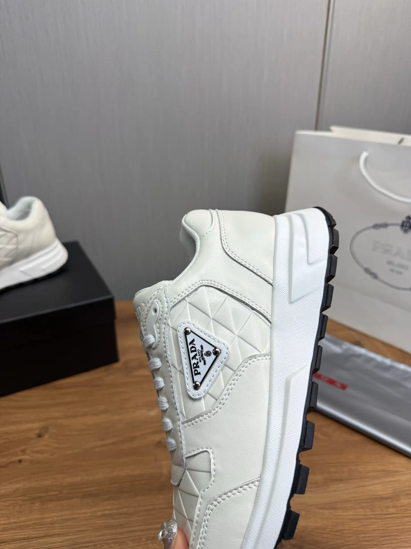 Men's shoes 520💰 [PRADA] Men's shoes are popular in the counter, official website is synchronized, high-quality shipments ✔️Original cowhide splicing + cowhide lining, 1🆚1 replica, original original sole, 38-45 (45 customized, non-refundable)